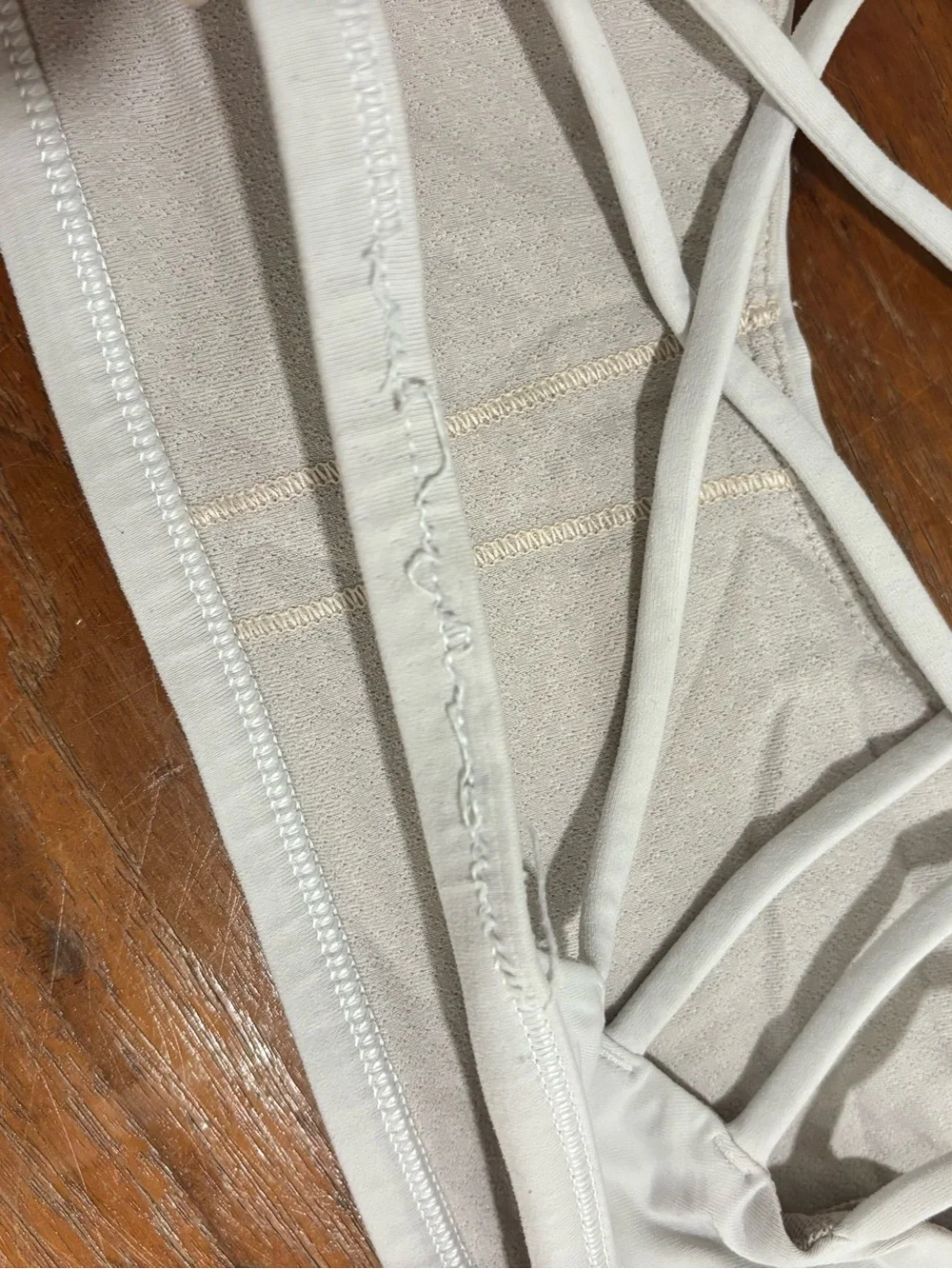 bogo Lululemon Strappy Sports Bras – Sizes 2 & 4